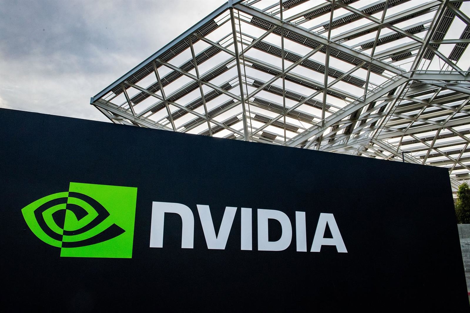 Nvidia se encuentra en negociaciones avanzadas para comprar la israelí AI21 Labs por hasta 2.552 millones