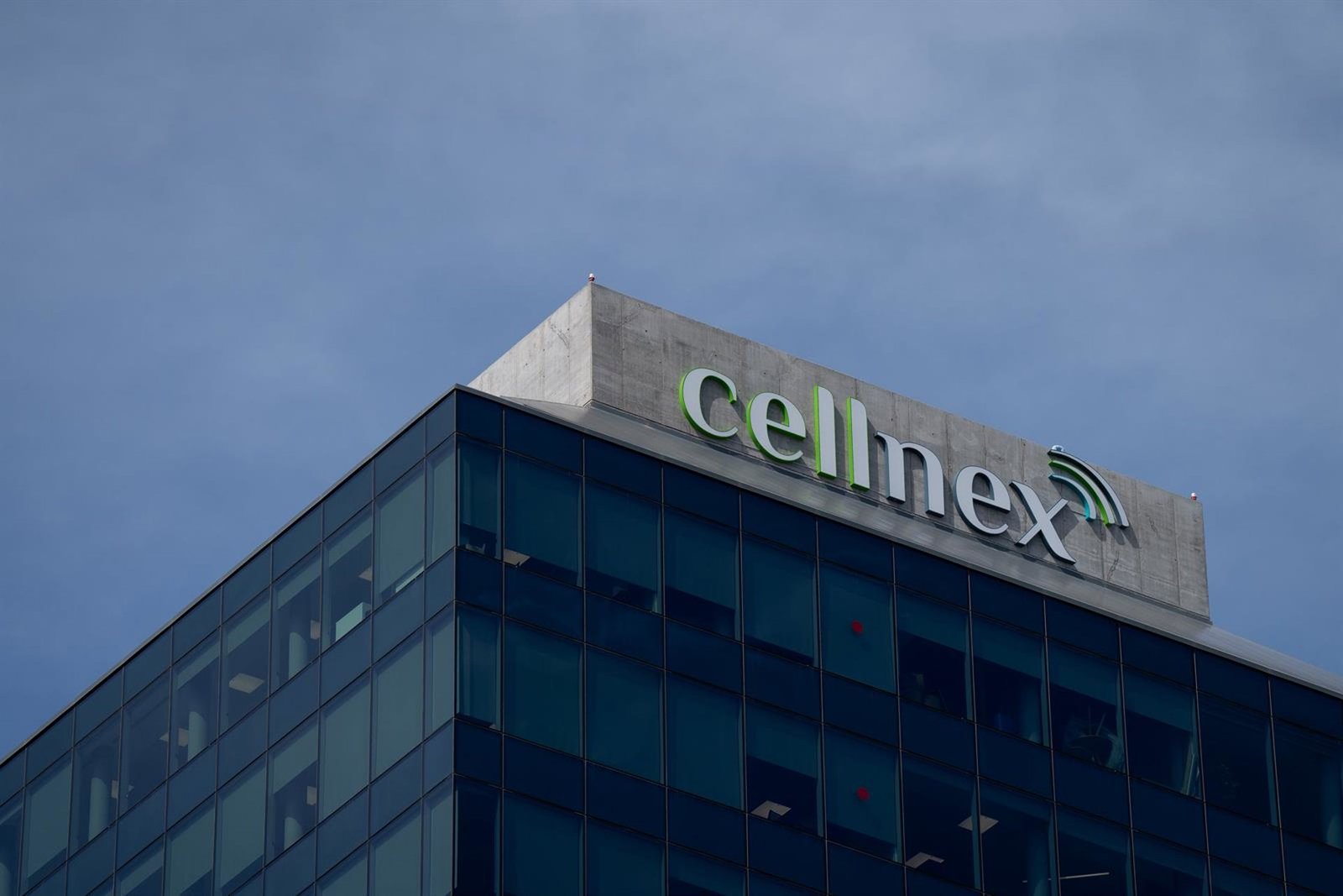 Cellnex distribuirá este jueves 250 millones de euros en dividendos
