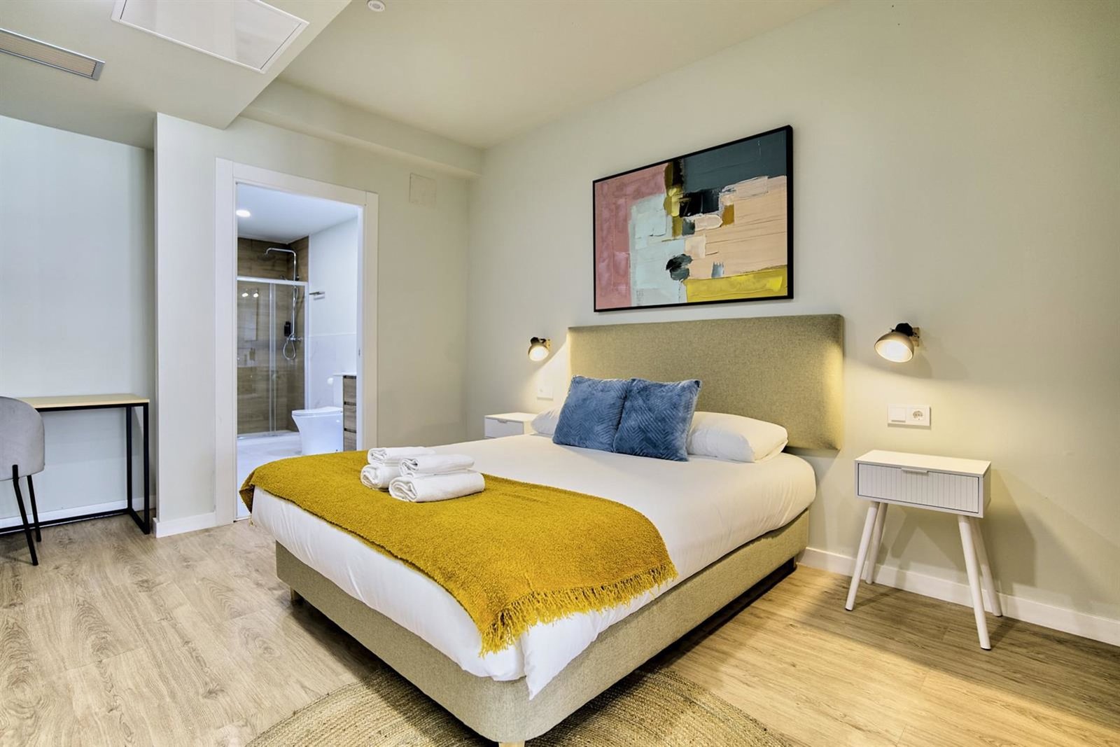 Gaiarooms firma con CaixaBank una financiación de 5 millones para comprar negocios hoteleros operativos