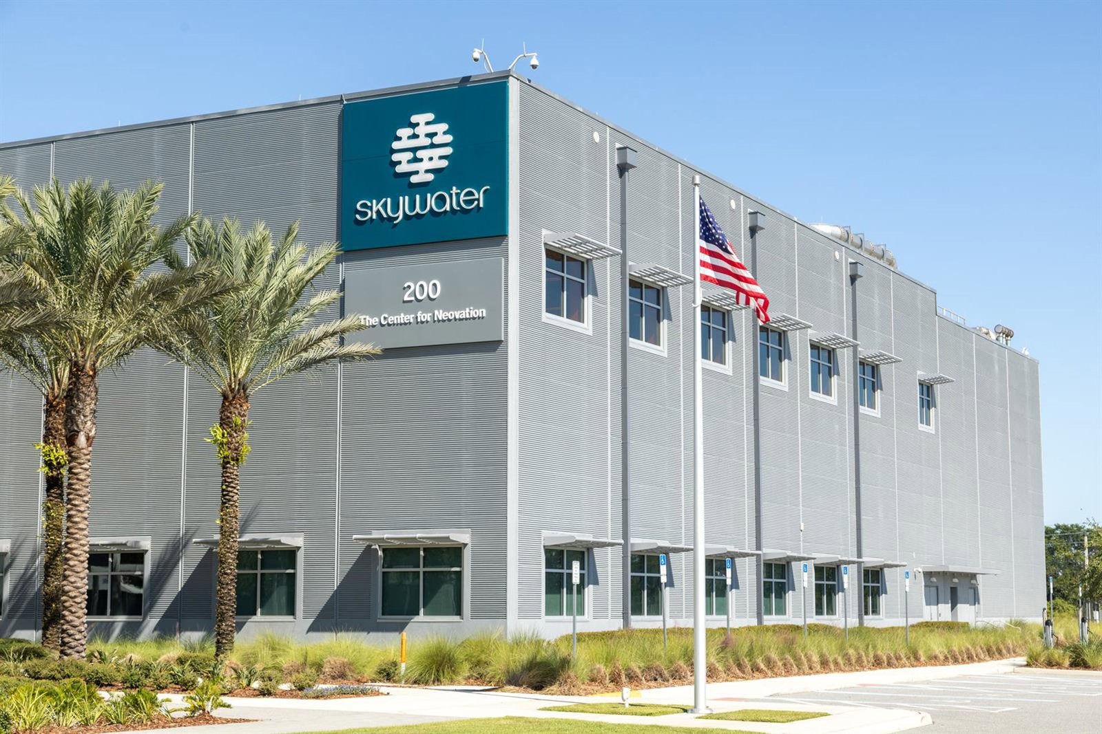 La firma de computación cuántica IonQ comprará SkyWater Technology por 1.520 millones