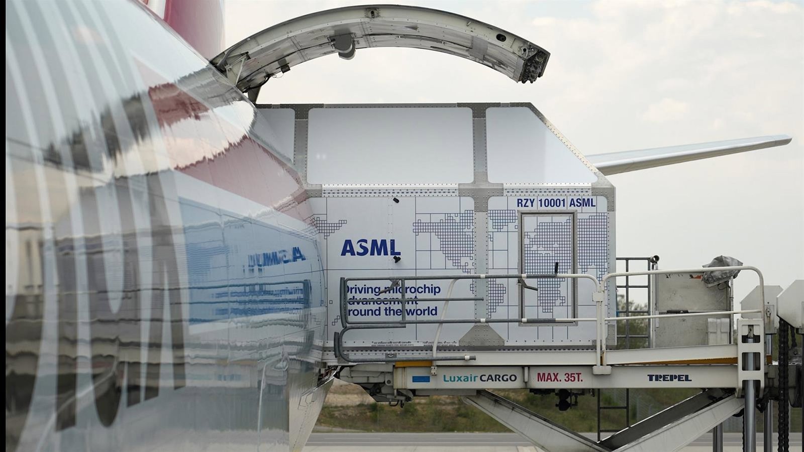 ASML logra un resultado récord en 2025 gracias a la demanda de la IA