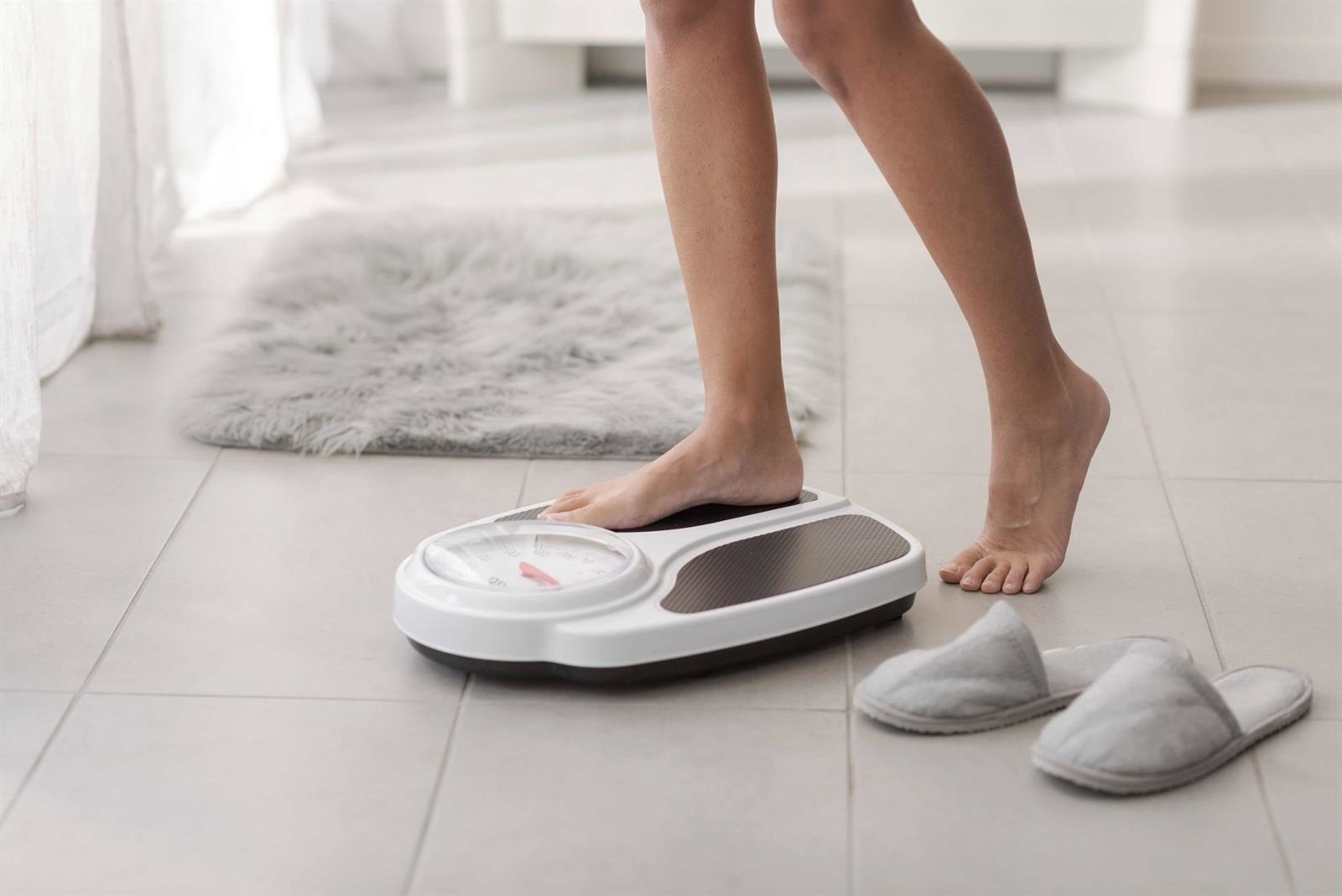 Un experto advierte de que la obesidad puede condicionar la salud de la mujer en todas las etapas de su vida