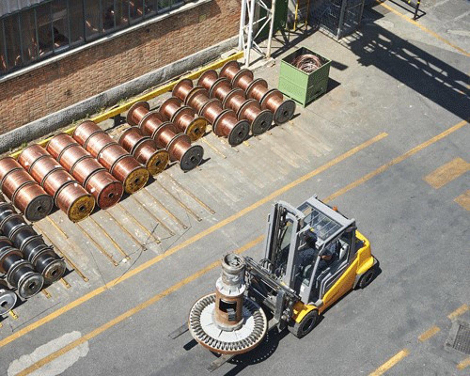 La italiana Prysmian completa la compra de la empresa viguesa ACSM por 169 millones