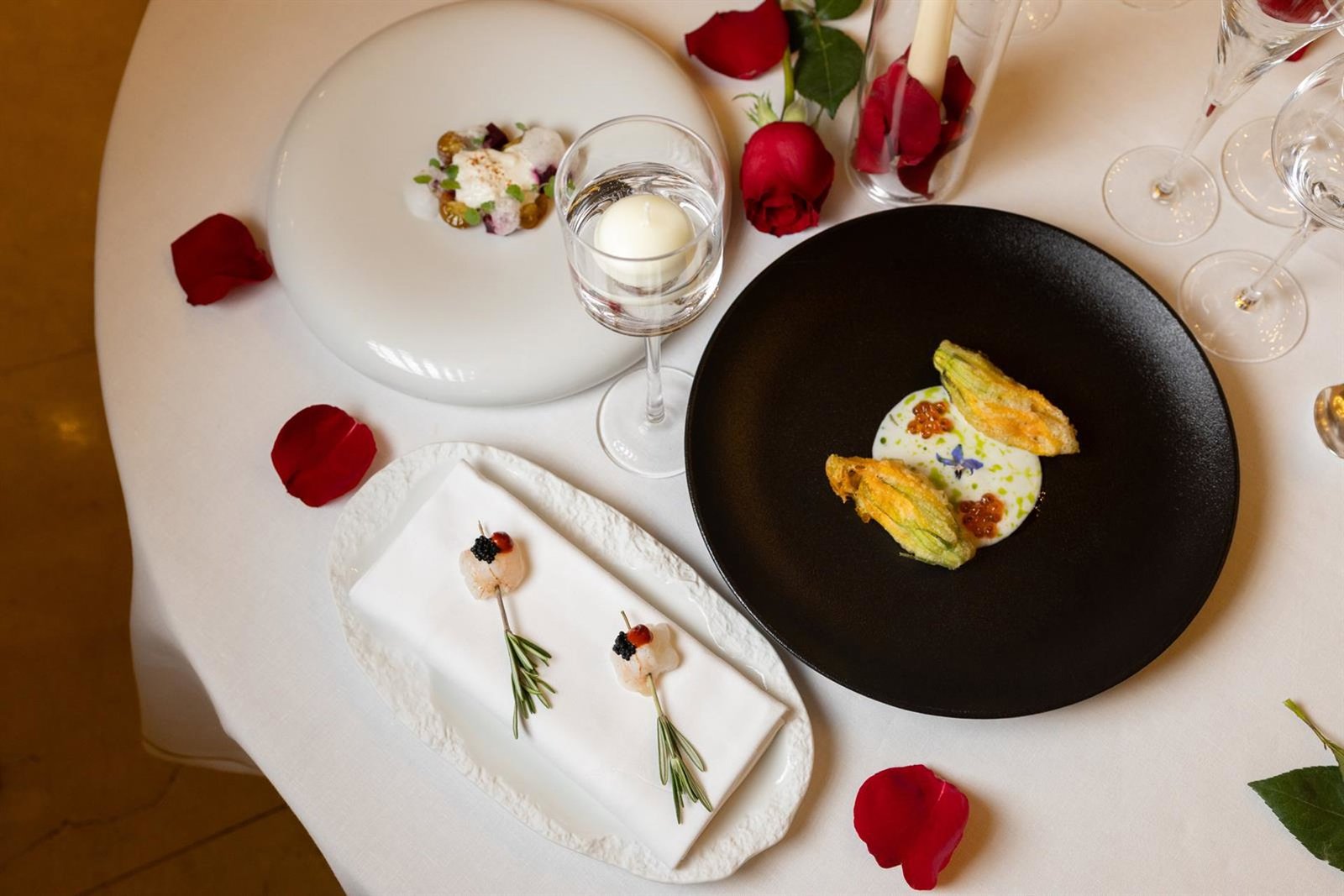 Las reservas en restaurantes para San Valentín se disparan un 31% en 2026 y el ticket se eleva un 20%