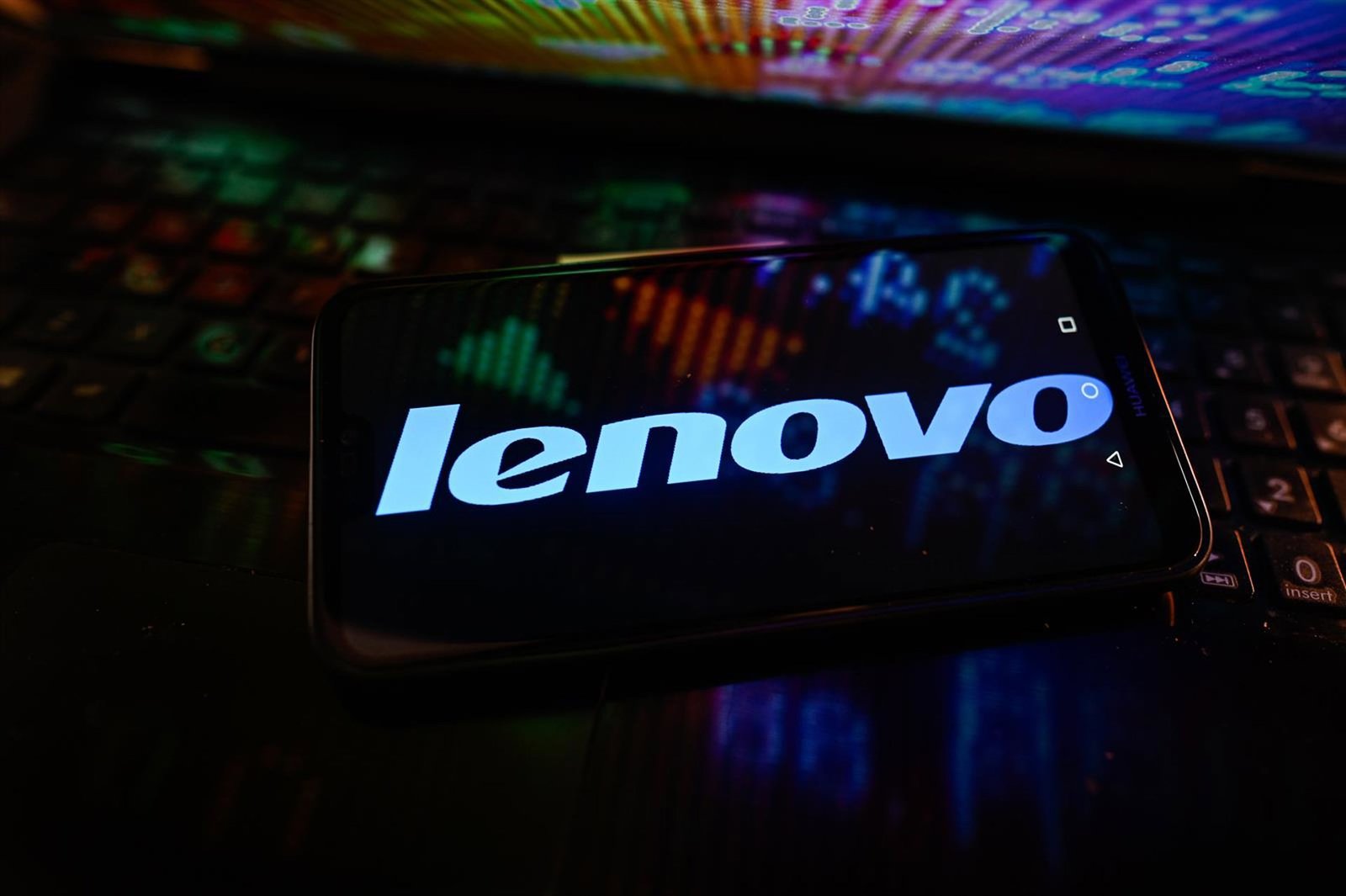 Lenovo lidera la venta de PC en España con un 35,2% y destaca los ingresos generados por dispositivos con IA