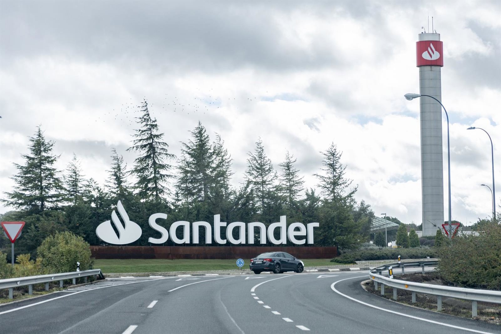 Santander lanza una propuesta dirigida a colectivos profesionales con ventajas financieras