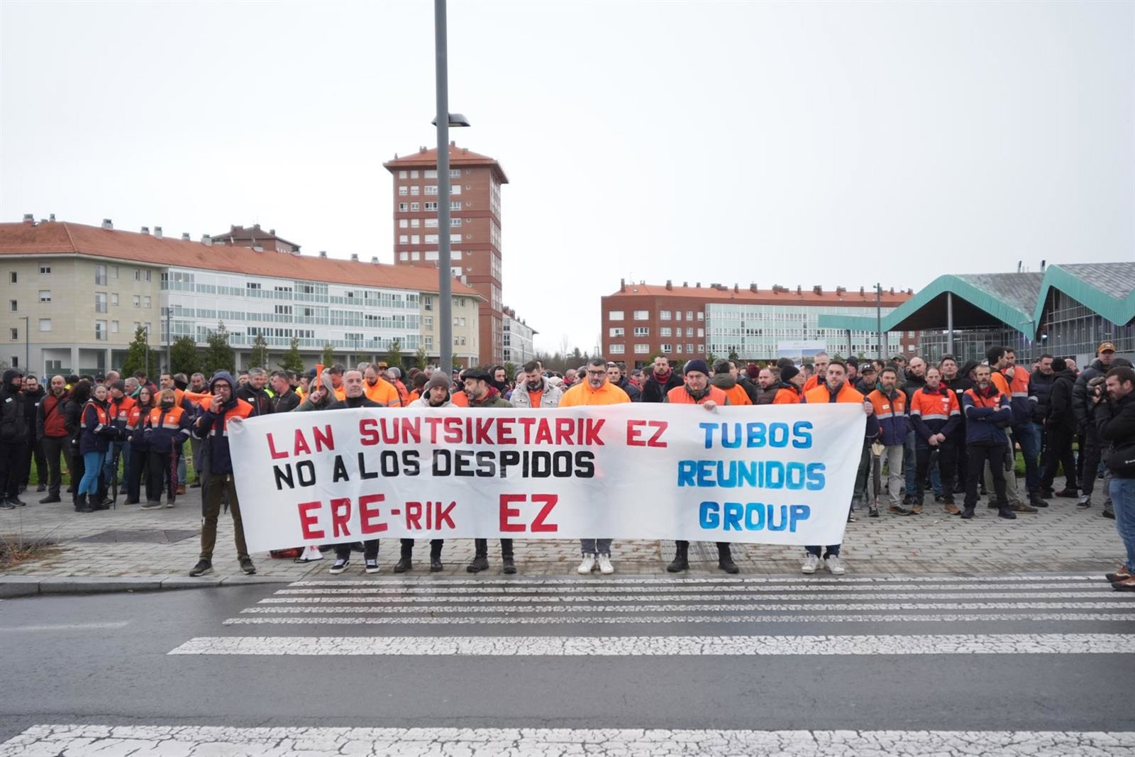 Trabajadores de Tubos Reunidos y Maderas Llodio se movilizarán el viernes en Álava contra los ERE