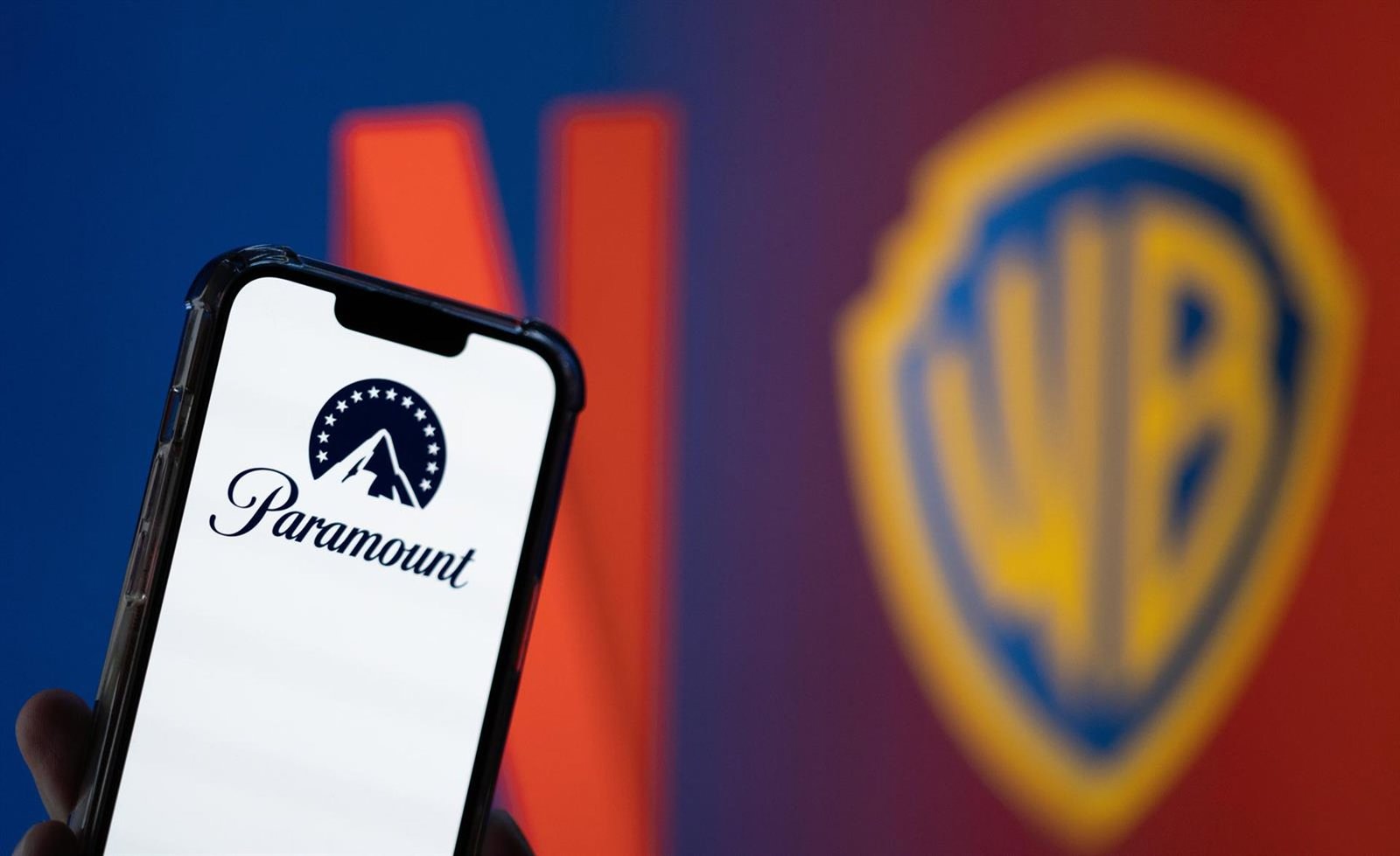 Netflix y Paramount celebran con fuertes subidas el desenlace de su ‘batalla’ por Warner