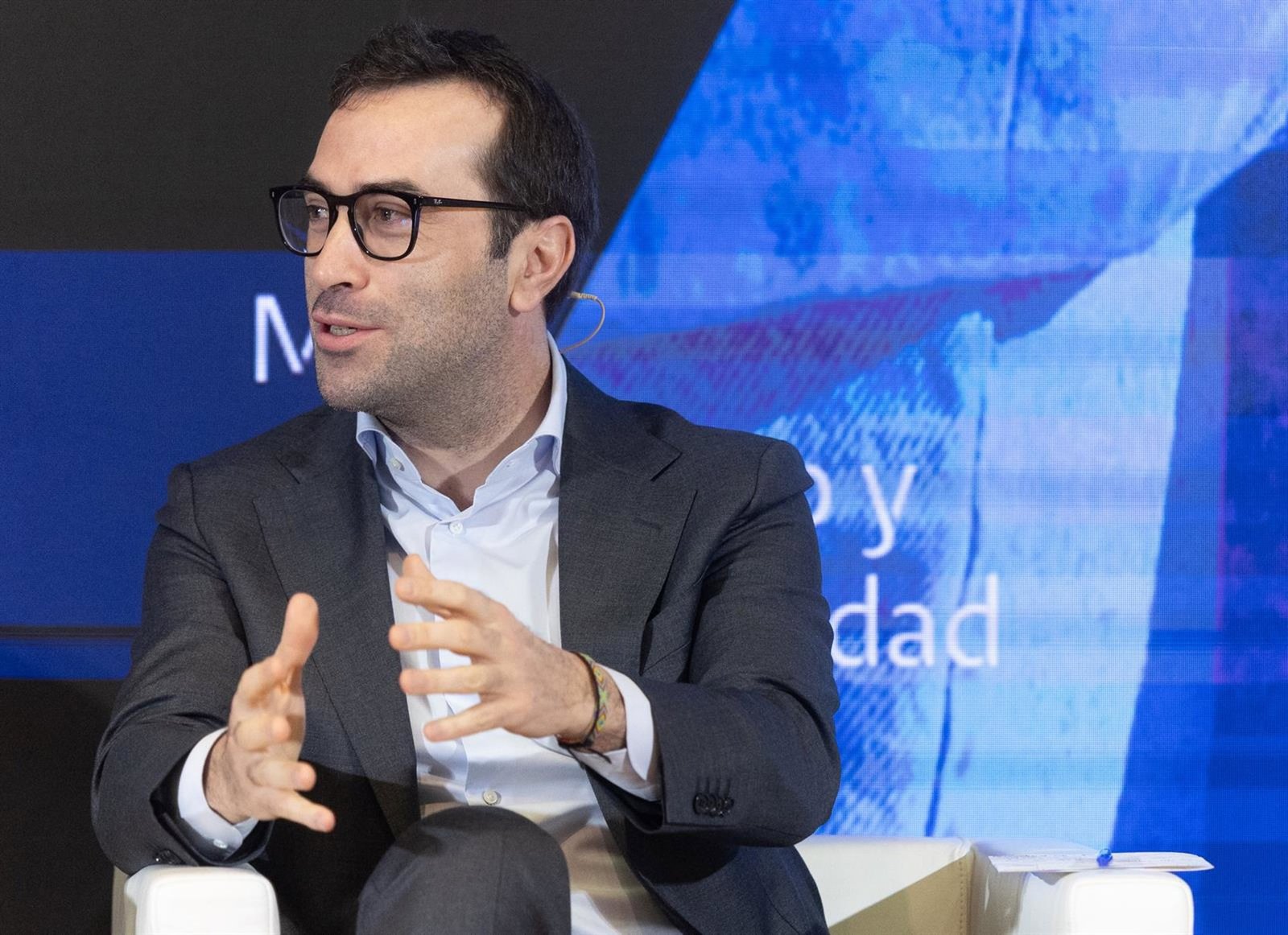 Cuerpo lamenta que la oposición no mencionen las amenazas de EEUU que podrían perjudicar a empresas españolas