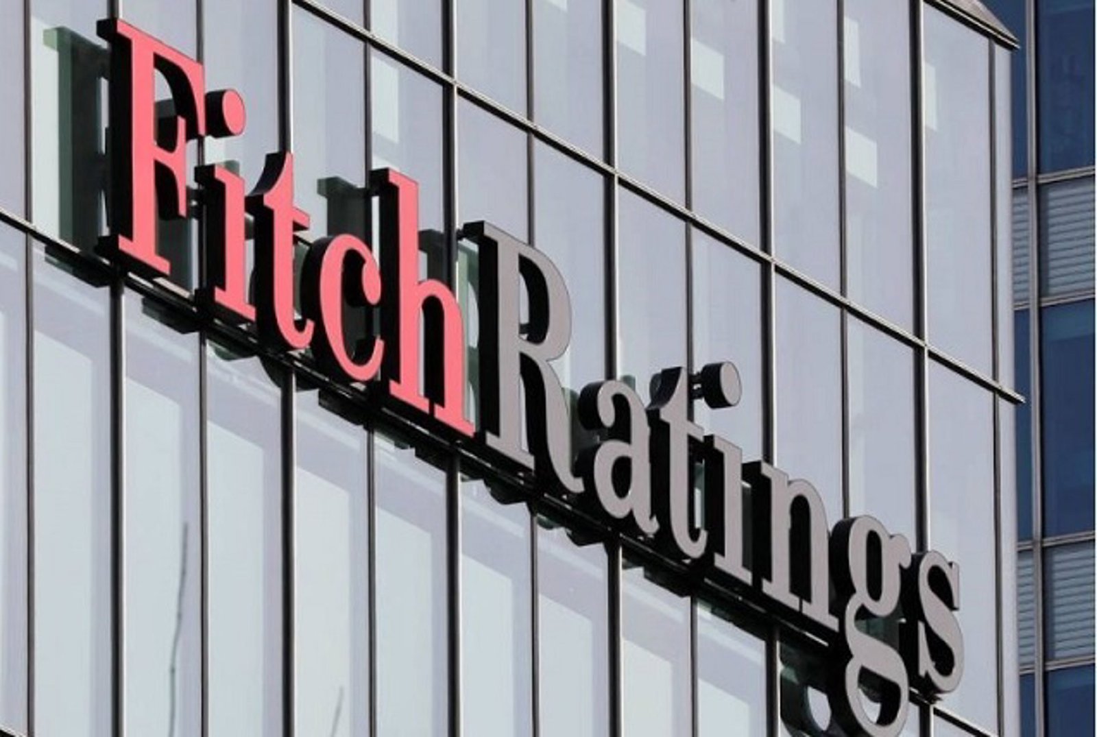 Fitch sube a ‘BBB+’ el rating de Cecabank y lo retira por razones comerciales