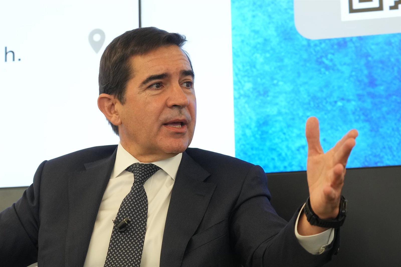 Torres (BBVA) cree que la economía internacional resistirá una guerra corta y pide no precipitarse