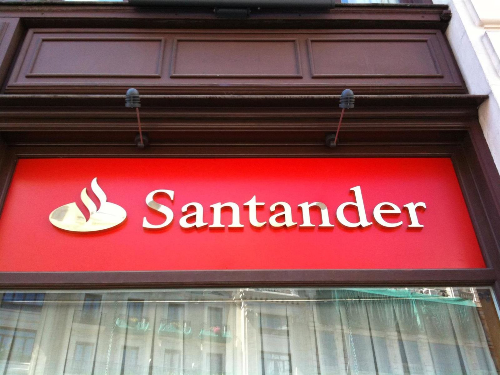 Santander repunta más de un 1% tras registrar 5.455 millones de beneficio en el primer trimestre