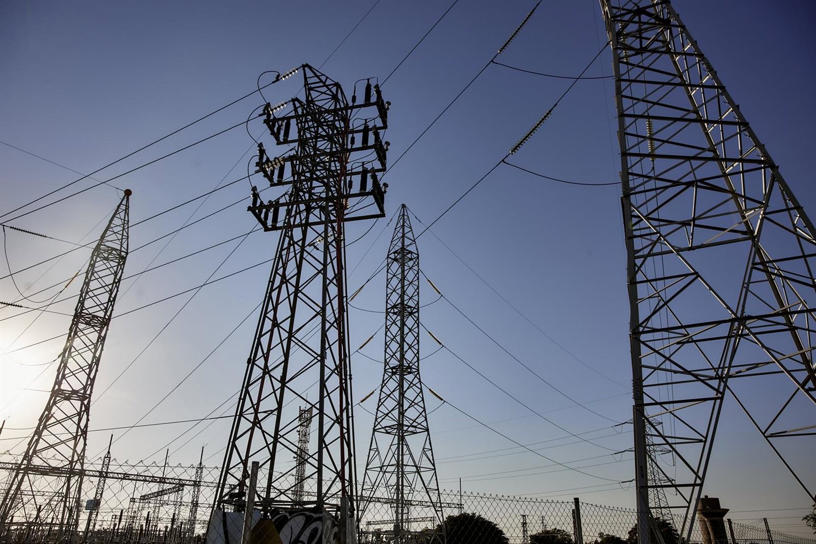 La SEPI de Perú nombra nuevos altos cargos en dos empresas eléctricas con participación estatal