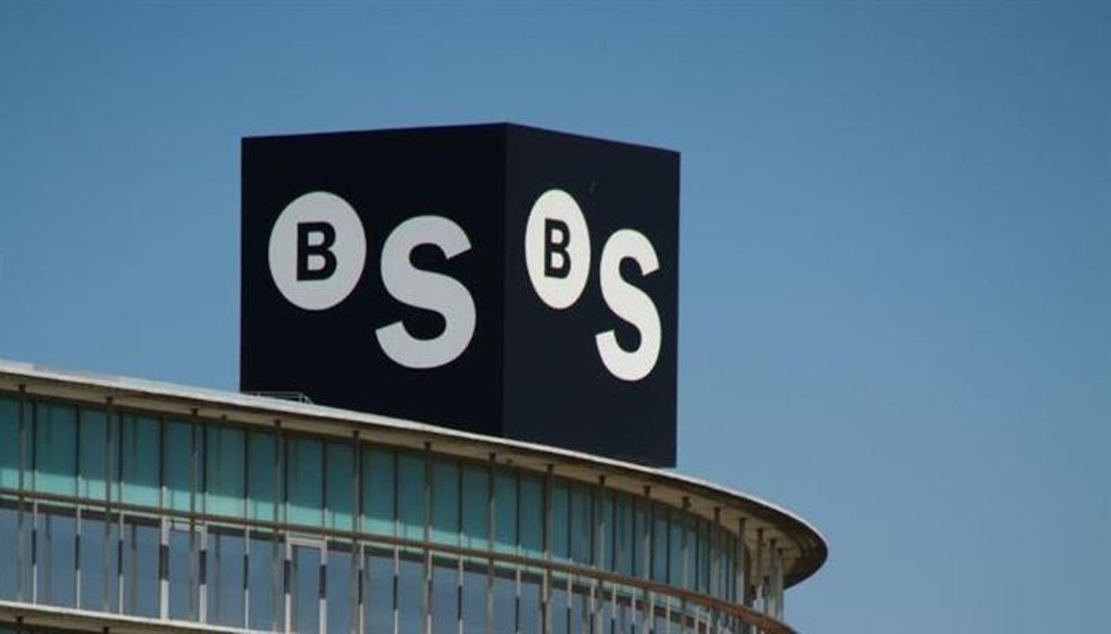 Sabadell supera el 70% de ejecución de su programa de recompra de 435 millones en su décimo tercera semana
