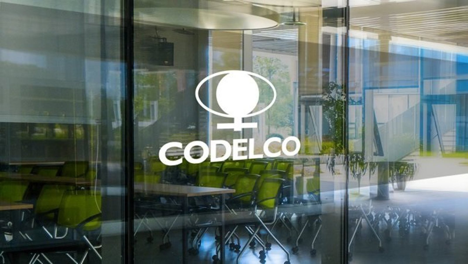Uno de los sindicatos de Codelco amenaza con protestas si se obliga a devolver primas vinculadas a objetivos