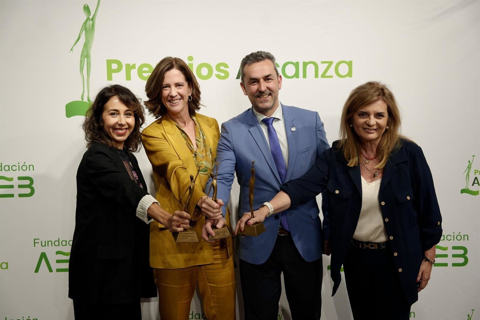 Kindelán (AEB) aboga por un «gran pacto» que convierta la educación financiera en asignatura obligatoria