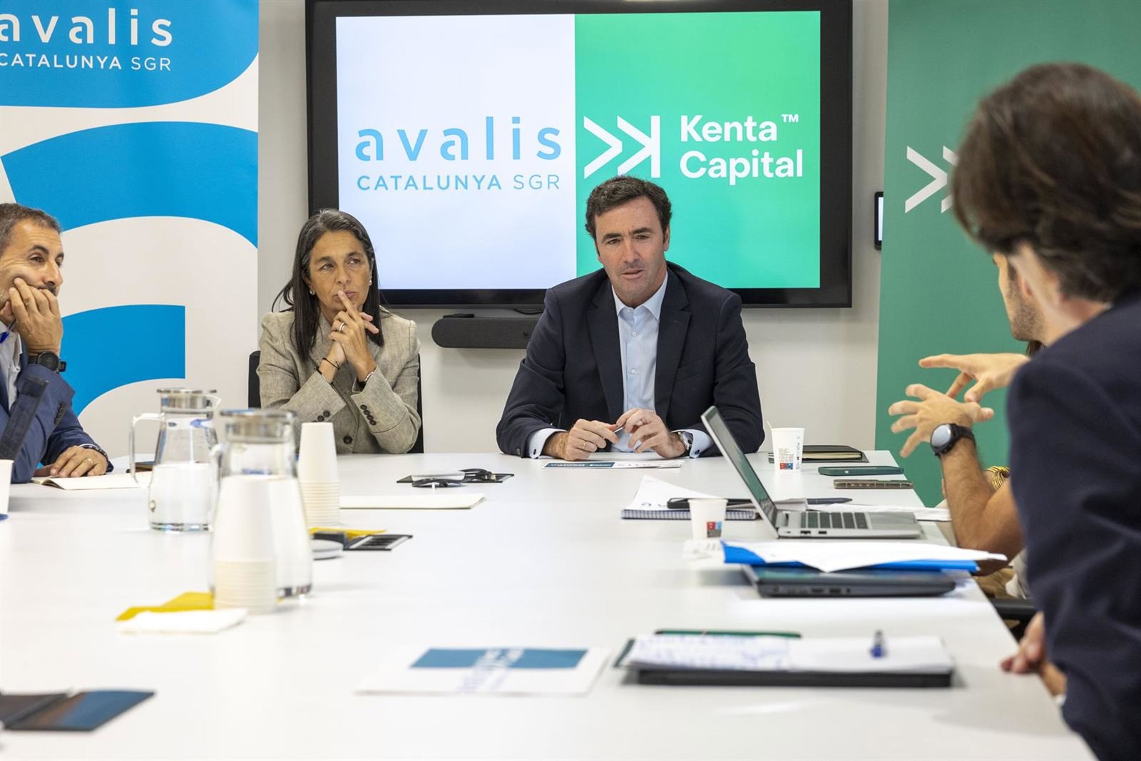 Kenta Capital y Avalis lanzan un fondo de deuda para impulsar el crecimiento de pymes en Cataluña