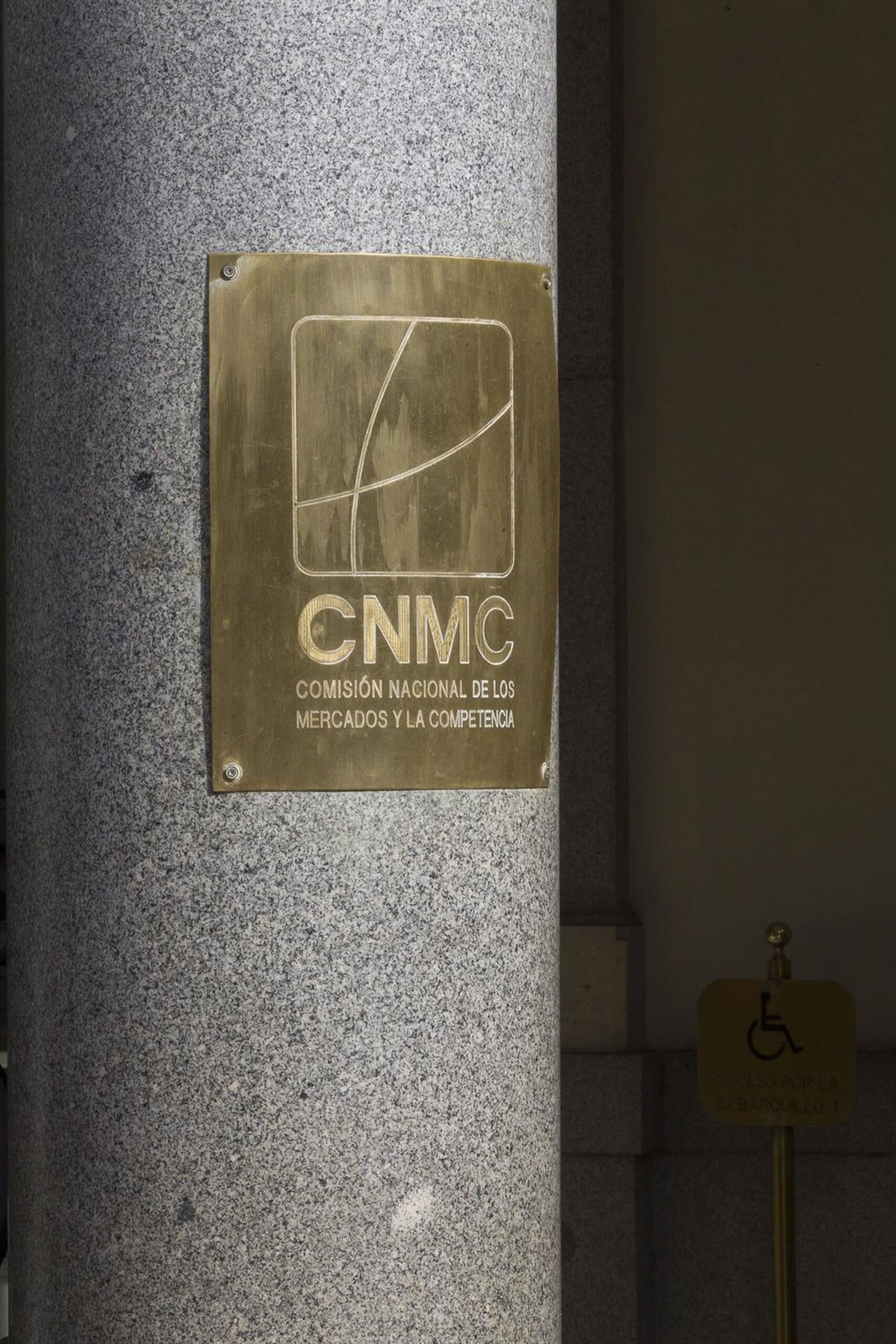 La CNMC publica una guía para mejorar la utilización de las ayudas públicas