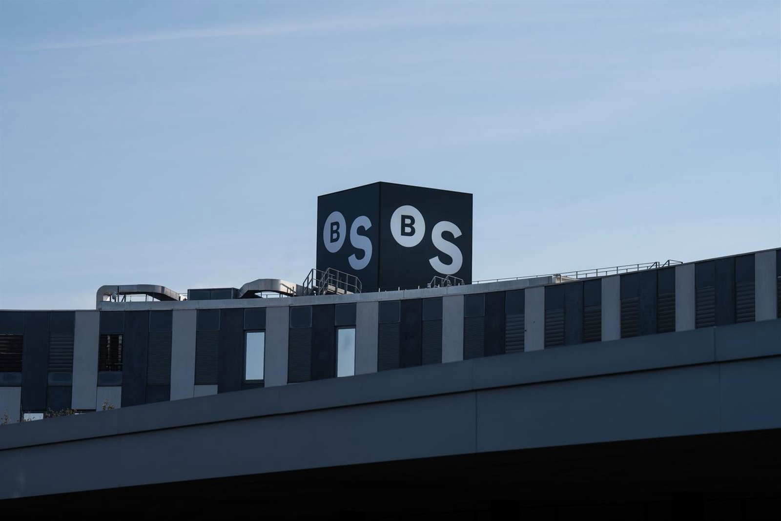 Sabadell ejecuta el 45% de su programa de recompra de 365 millones