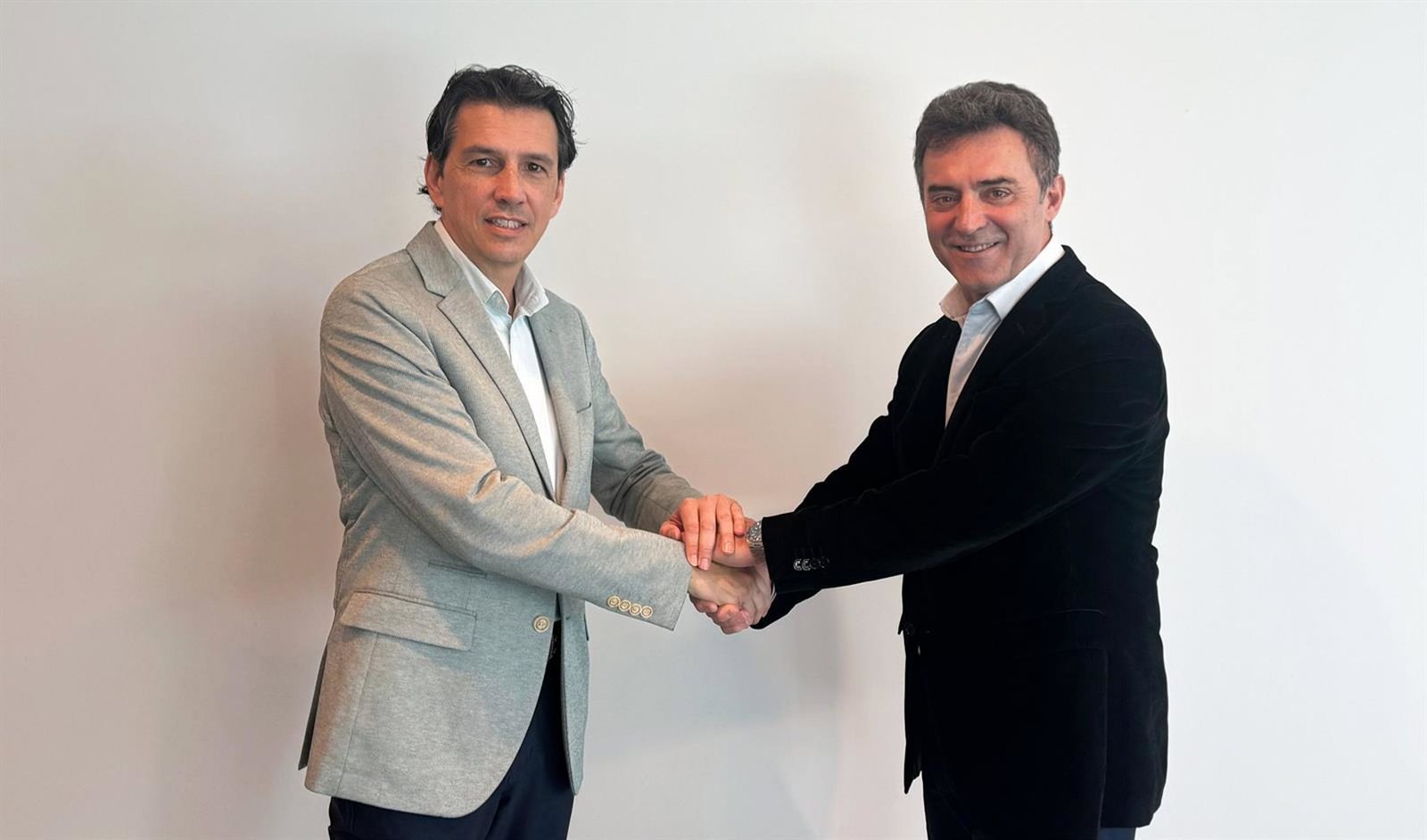 TotalEnergies suministrará 350 GWh renovables al año a Veolia para la gestión municipal del agua en España
