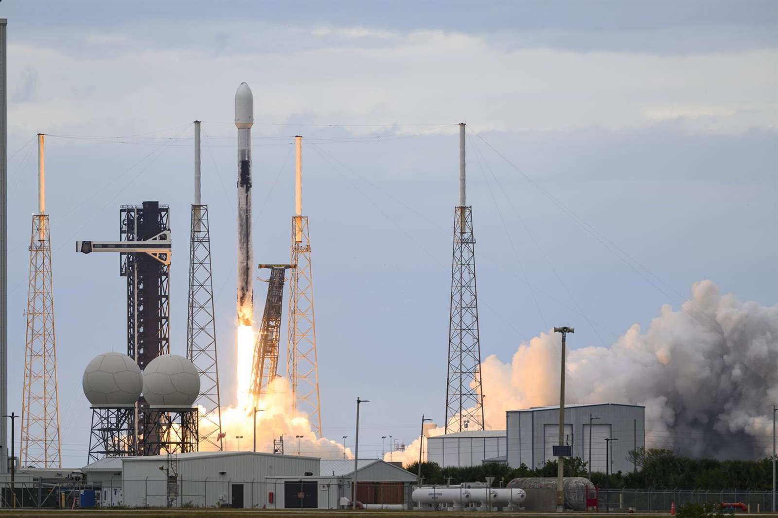SpaceX aborta a última hora el lanzamiento de uno de sus cohetes Starship y sus acciones caen más de un 5%
