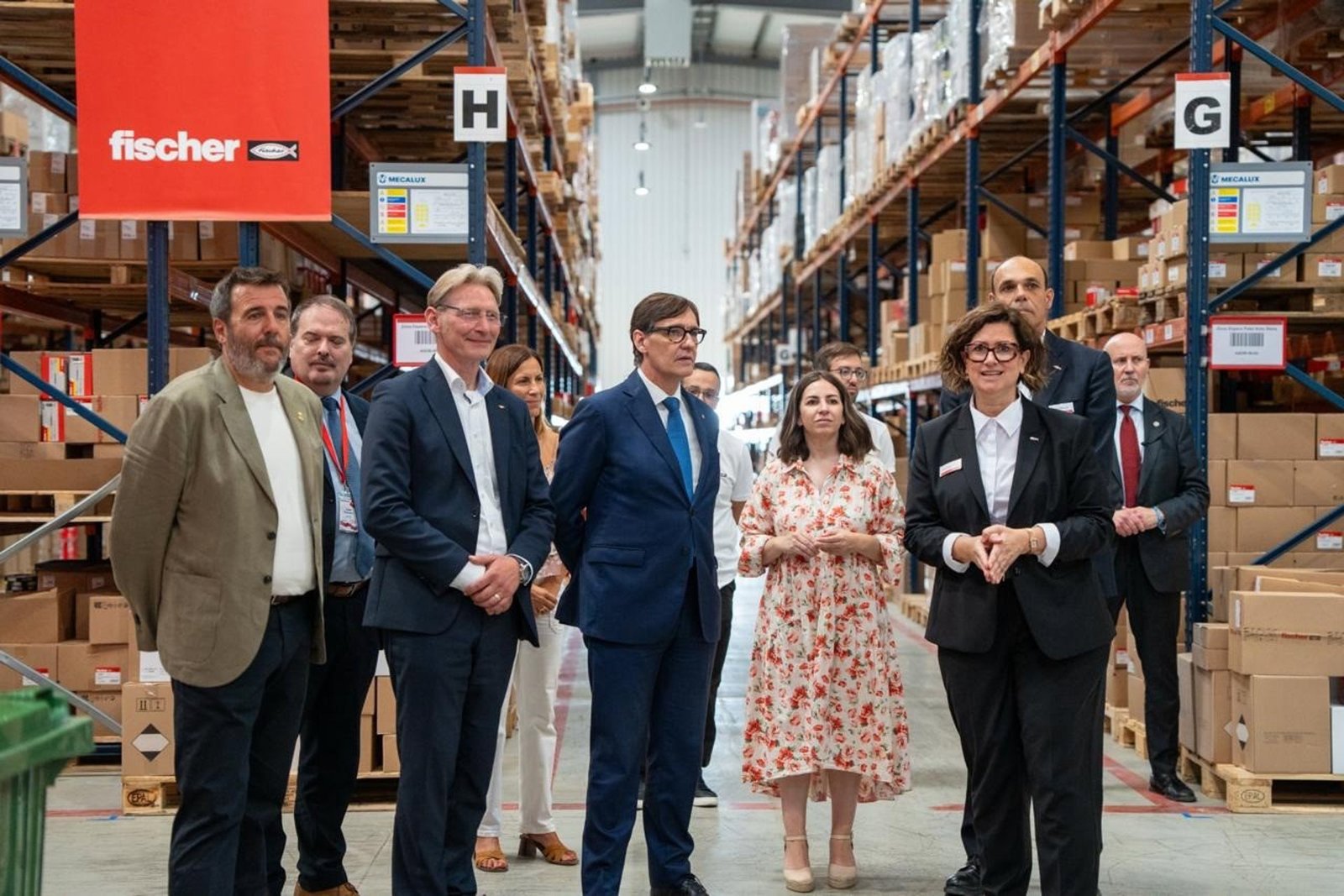 Fischer inaugura en Tarragona su primer almacén robotizado fuera de Alemania