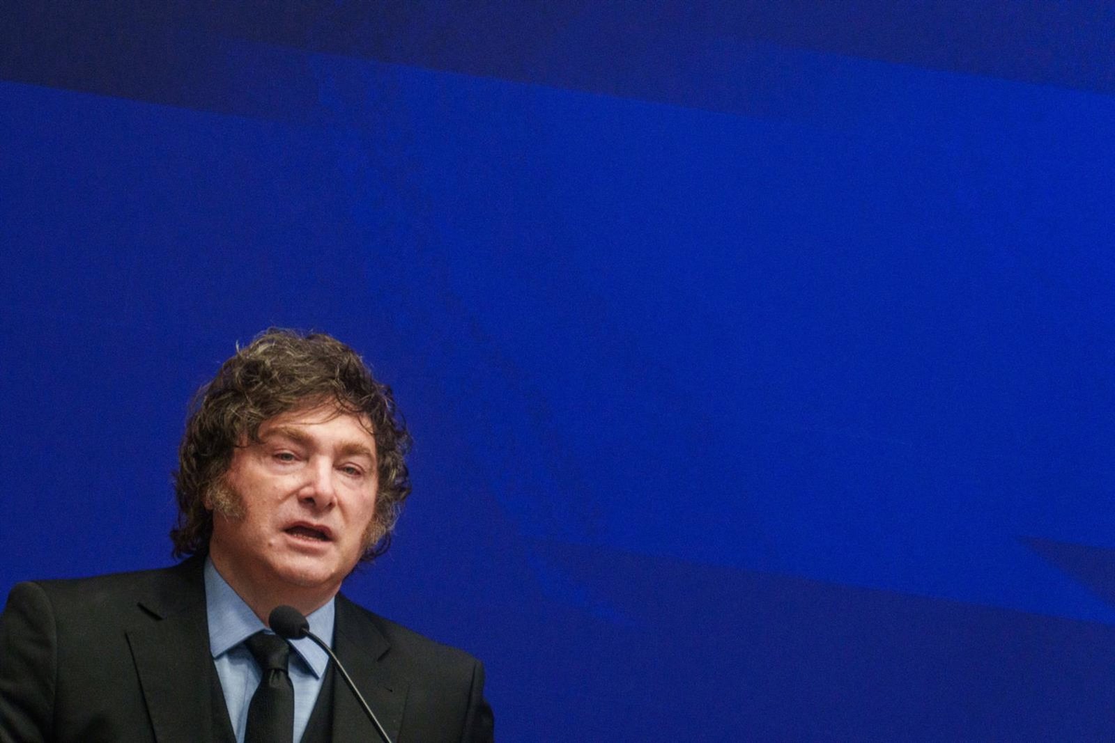 El Gobierno argentino prorroga en dos años el mandato de la Agencia de Transformación de Empresas Públicas