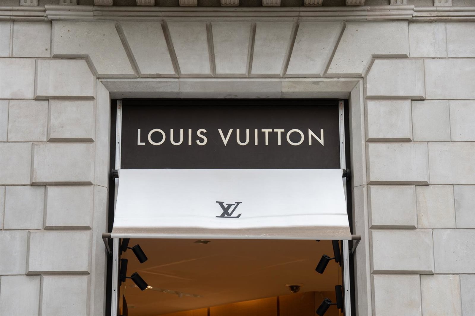 LVMH mantiene el beneficio en 5.697 millones hasta junio