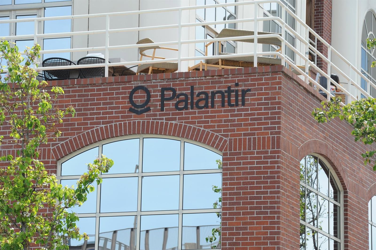 Palantir se dispara más de un 27% tras publicar unos resultados «de otro mundo»