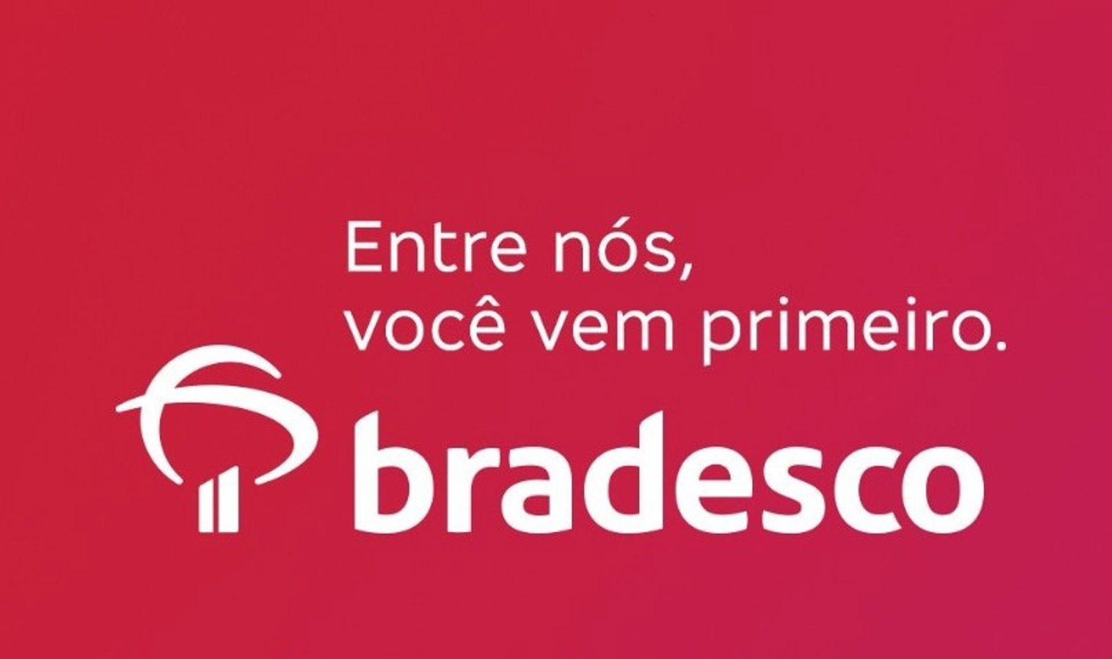 El banco brasileño Bradesco gana 2.049 millones de euros hasta junio, un 1,8% más, y mantiene previsiones