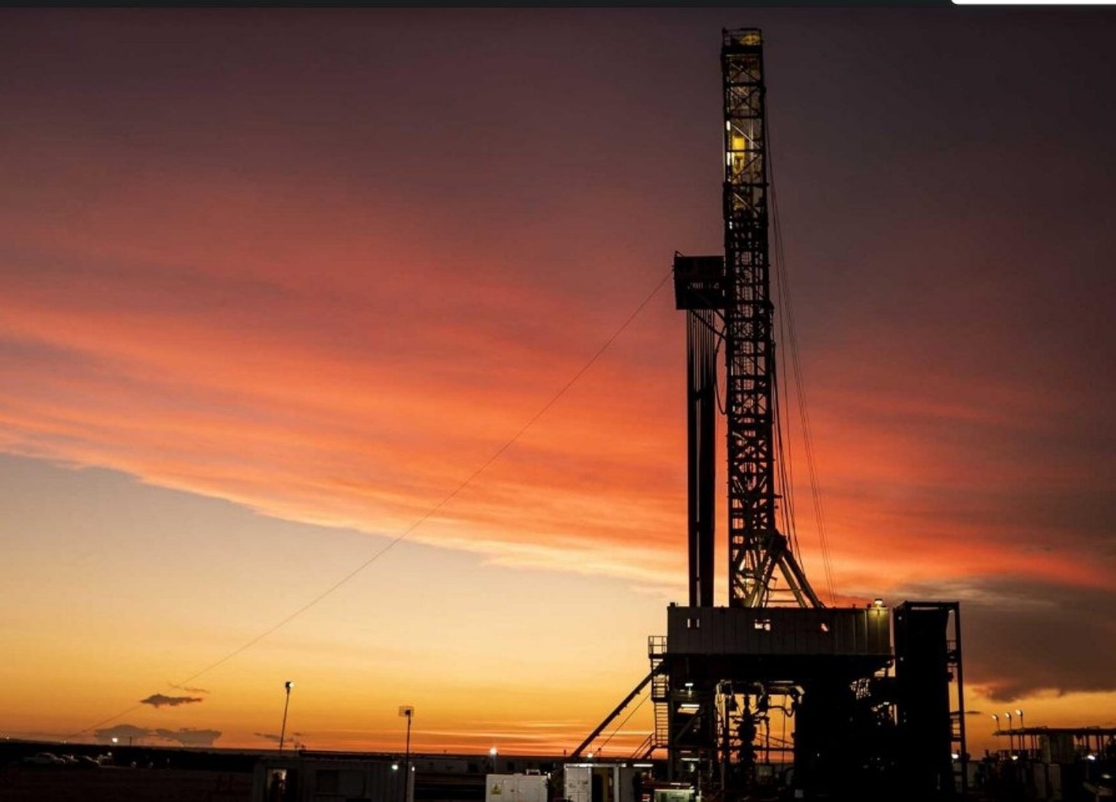 La petrolera argentina YPF rescatará anticipadamente obligaciones negociables que vencían en febrero de 2027