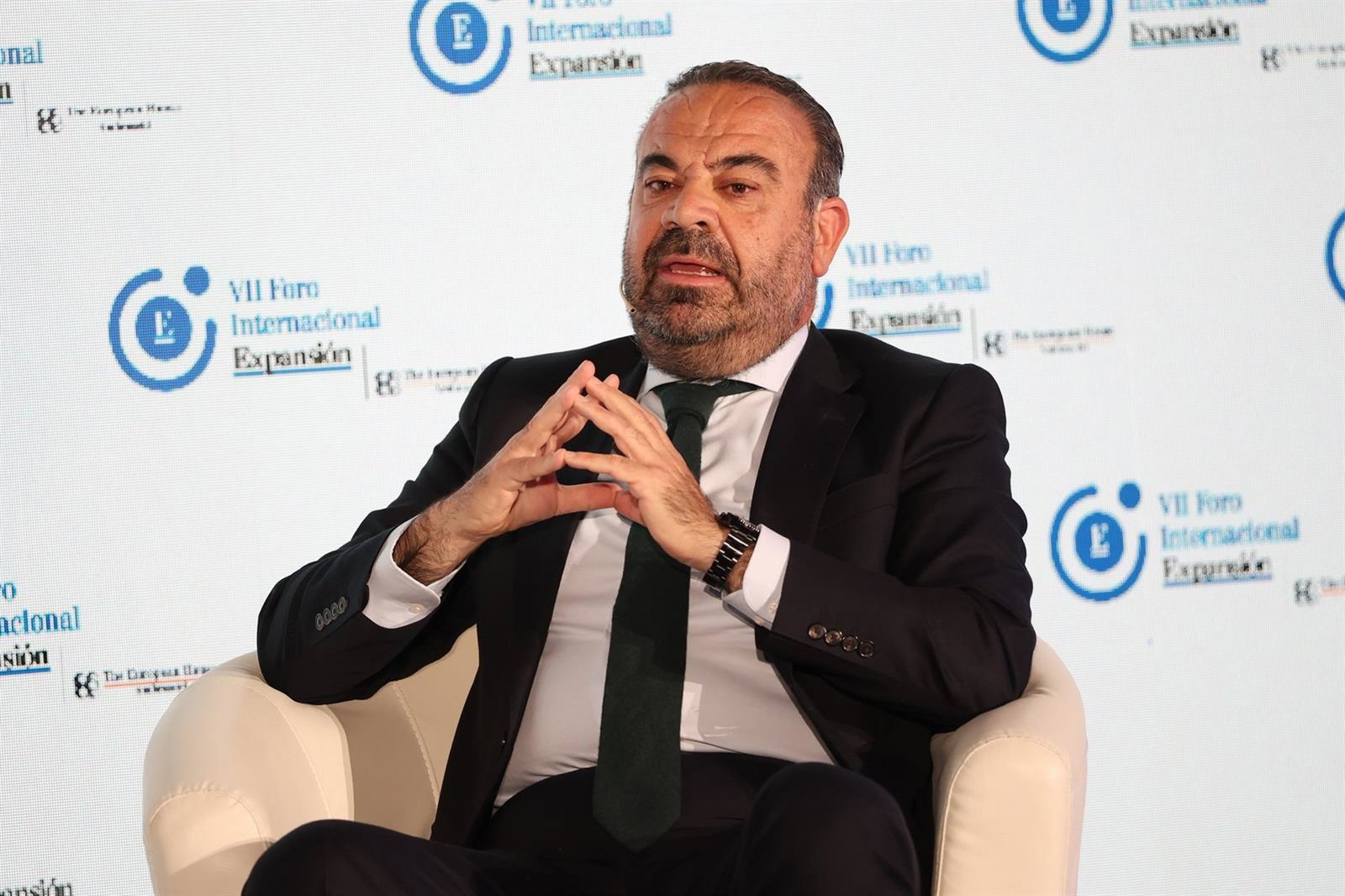 Escarrer (Meliá)califica de «descorazonador» que se pongan «trabas» al turismo italiano por disputas políticas