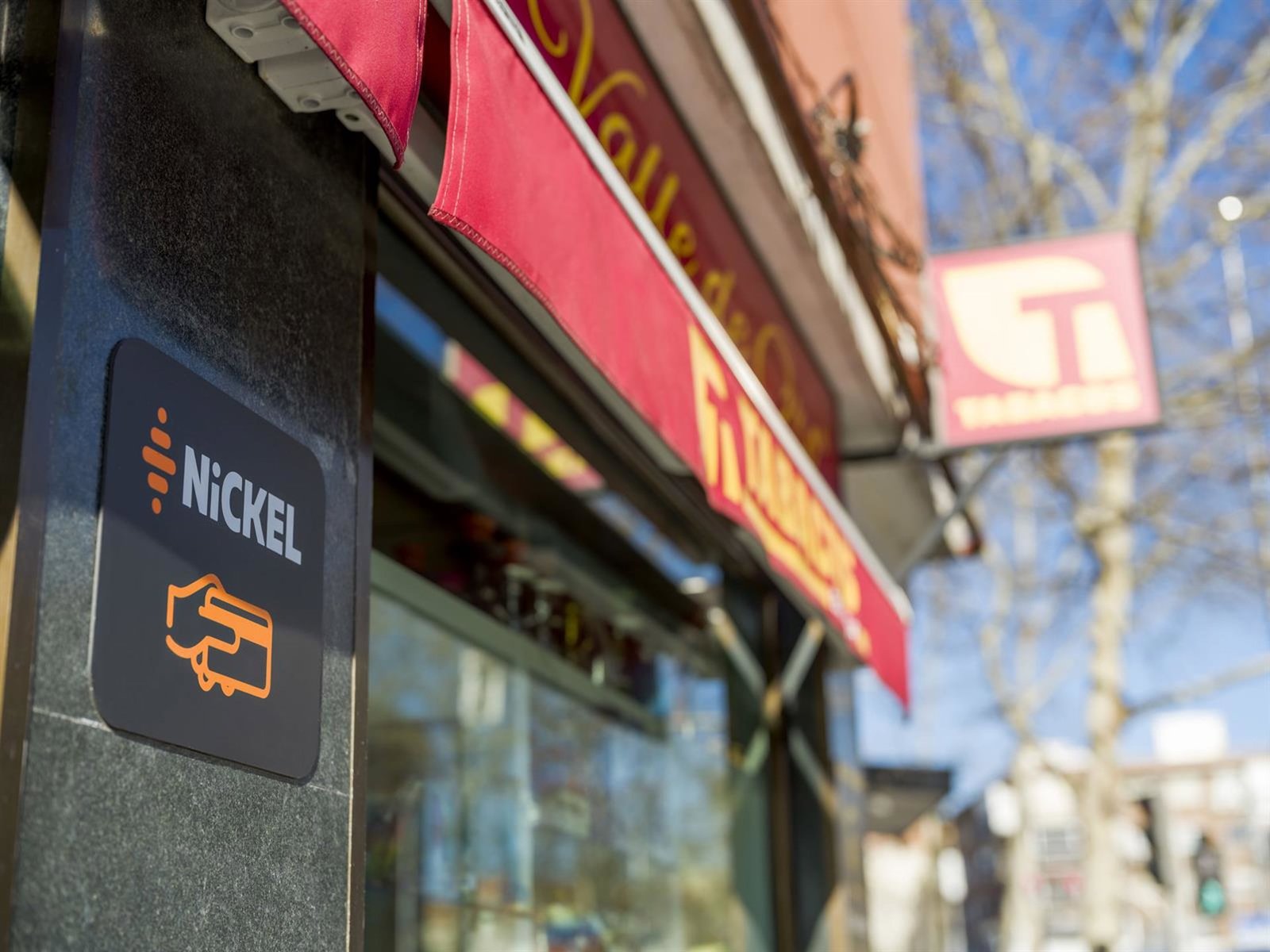 El 76,5% de los clientes bancarios reclama atención humana con su entidad, según un estudio