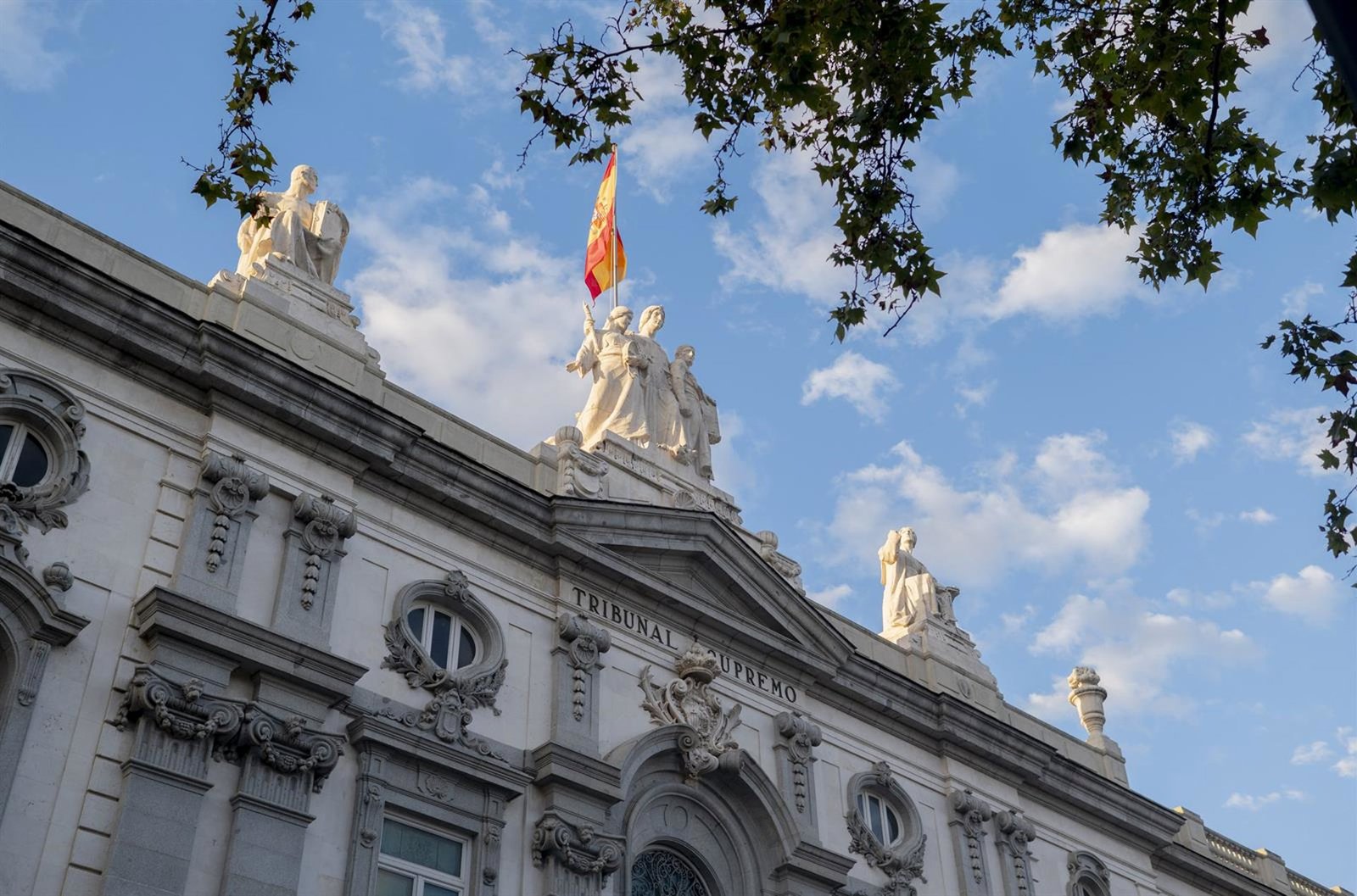 El Supremo confirma la absolución de Defex en un caso de corrupción en adjudicaciones del Gobierno de Camerún