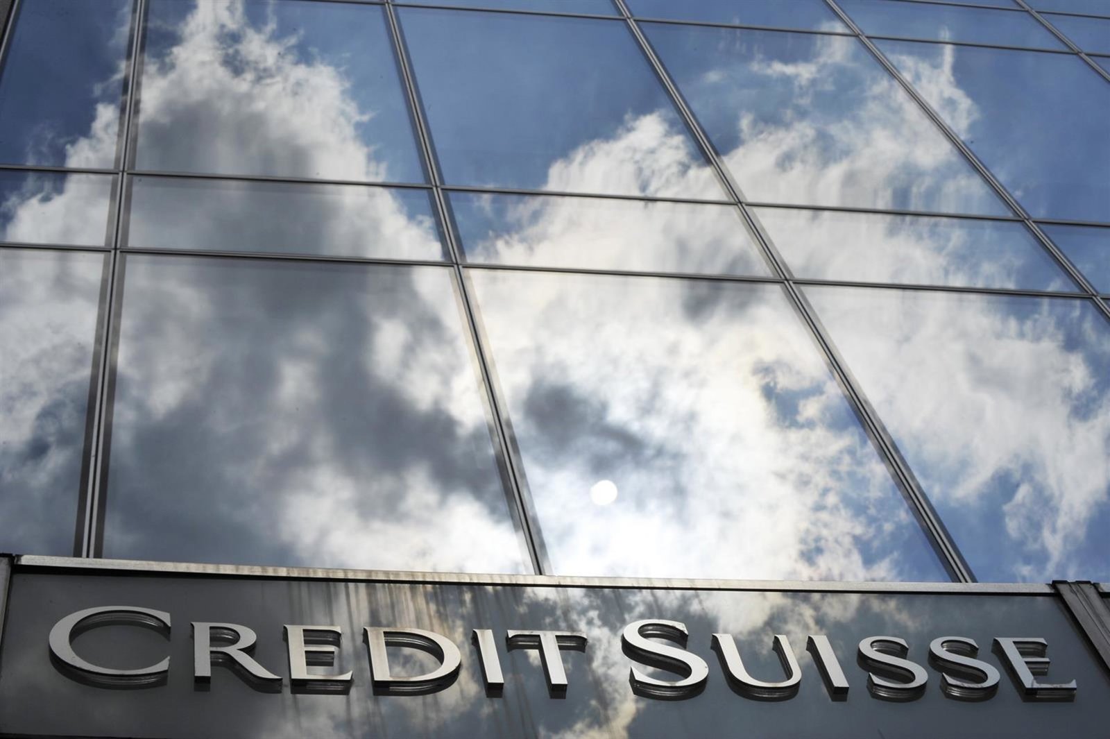 El Supremo de Suiza avala dejar sin bonus a los altos directivos de Credit Suisse